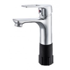 Смеситель для умыв. лат. на гайке кор.излив КС 5063521 Смеситель для умыв. лат. на гайке кор.излив КС 5063521